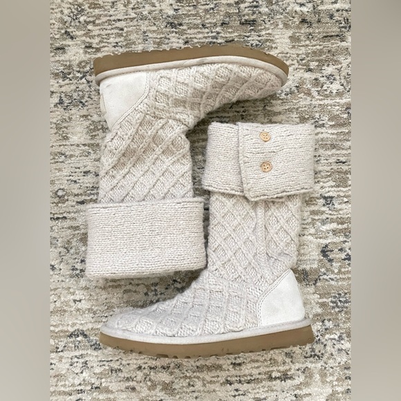 UGG Cardy Lattice Boots 3066 Beige Size 7 Knee High Fold Over Y2K Knit - Picture 1 of 11